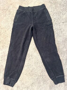 Ugg Women’s  Black  Jogger Pants Medium